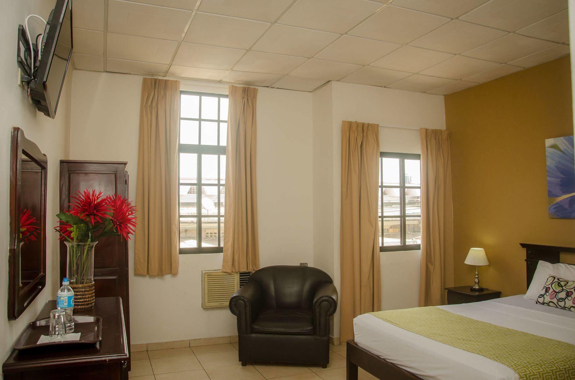 Hotel Residencial Cervantes Давид Экстерьер фото