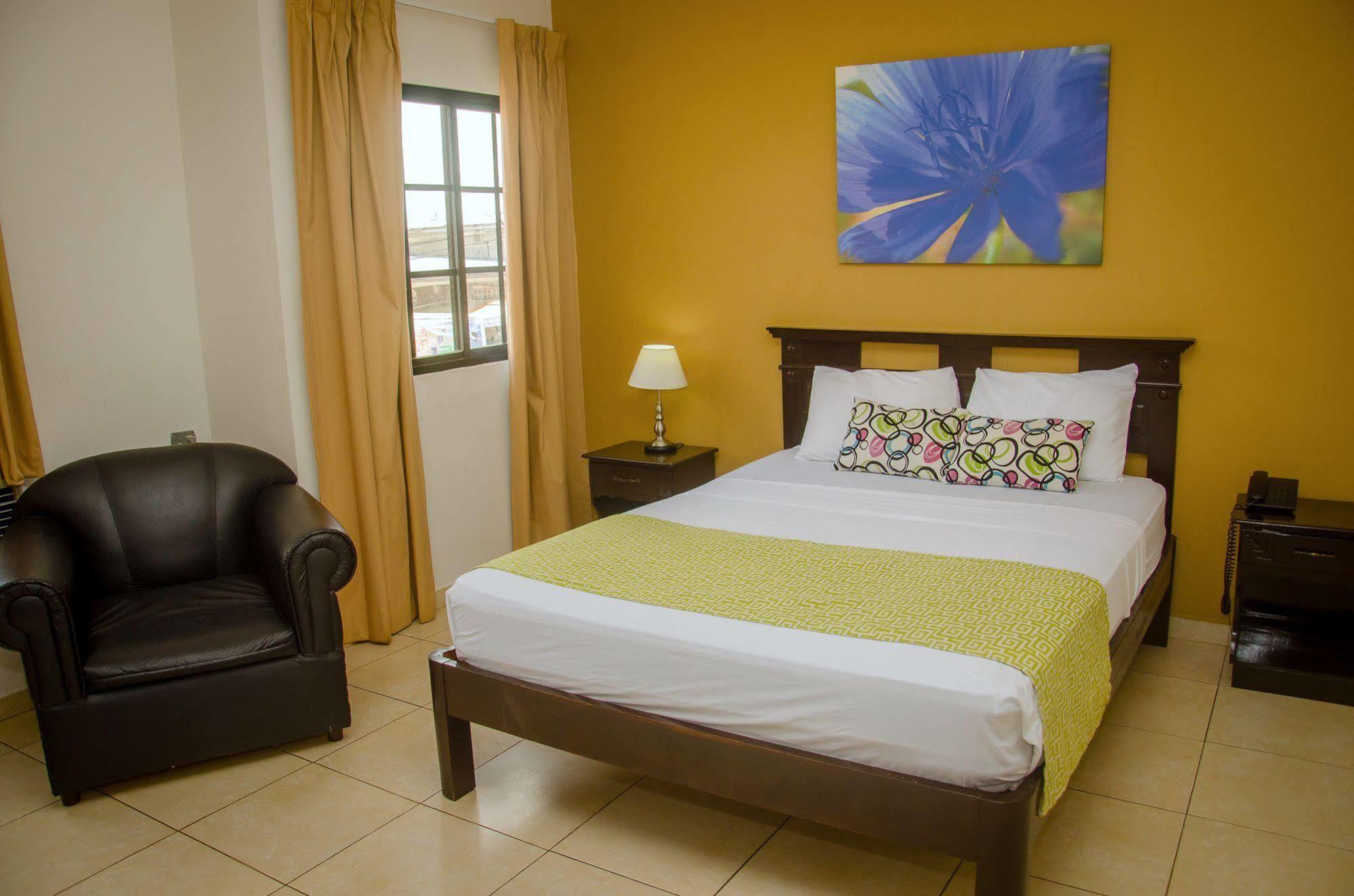 Hotel Residencial Cervantes Давид Экстерьер фото