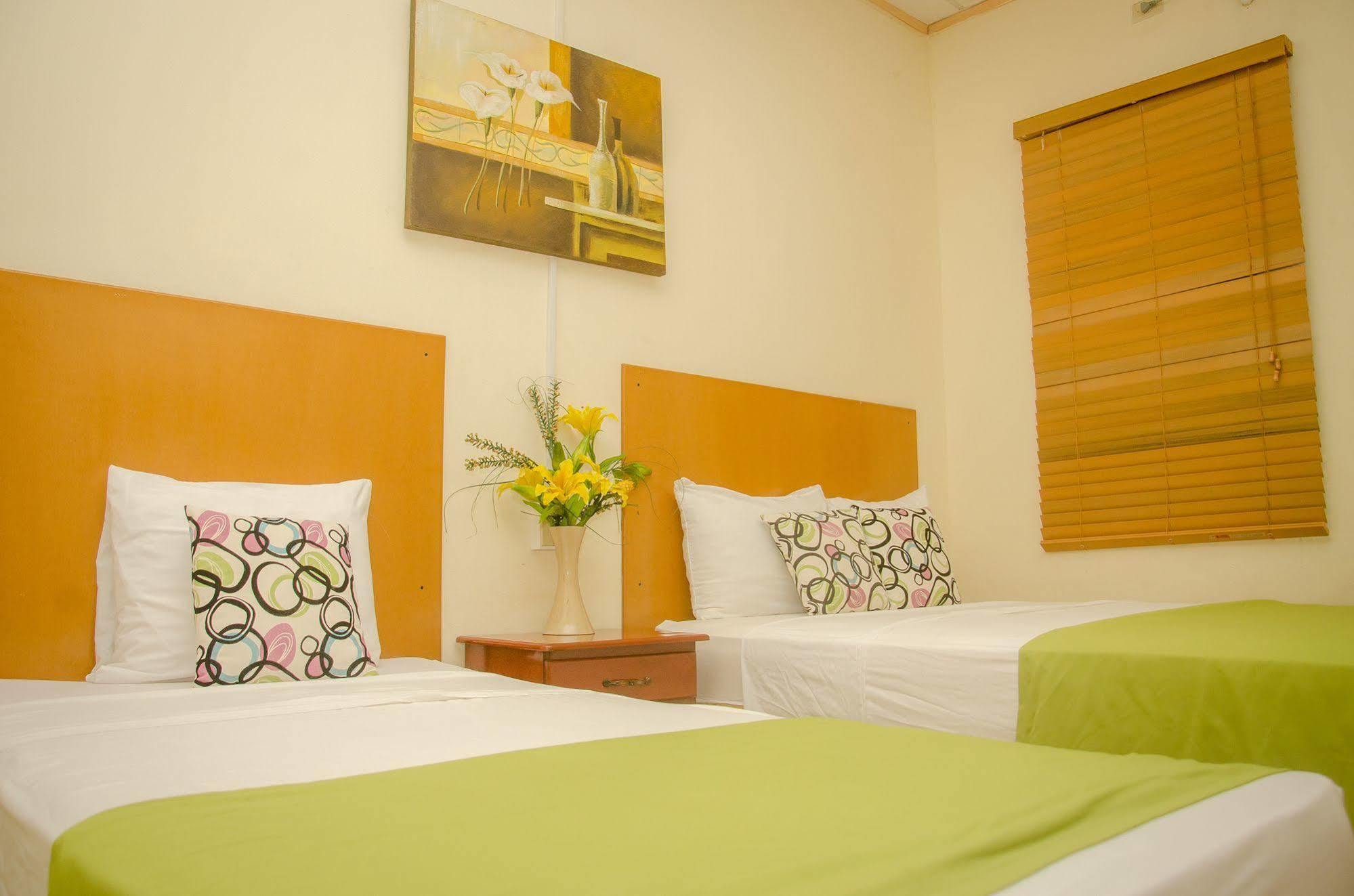 Hotel Residencial Cervantes Давид Экстерьер фото