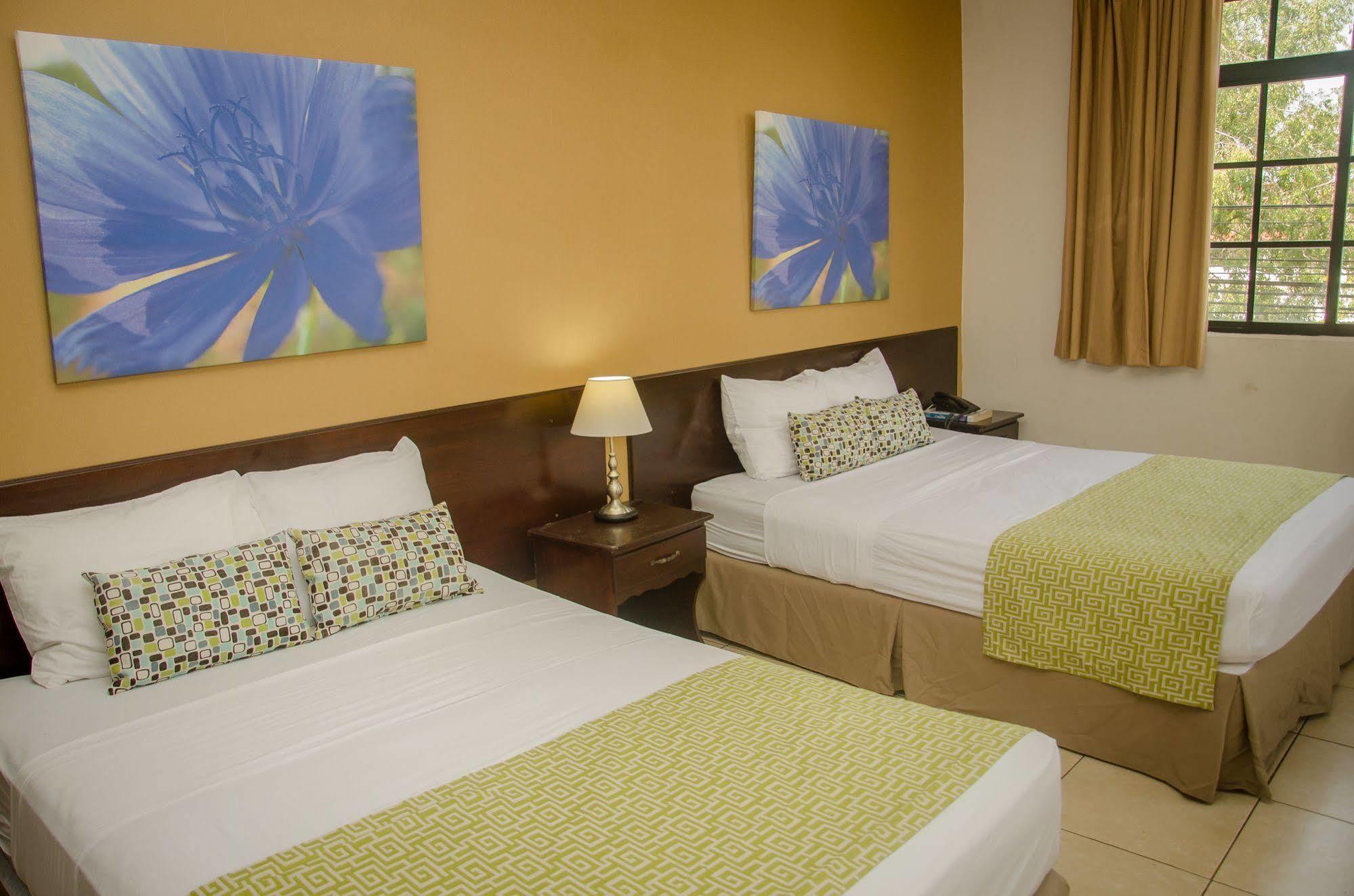 Hotel Residencial Cervantes Давид Экстерьер фото